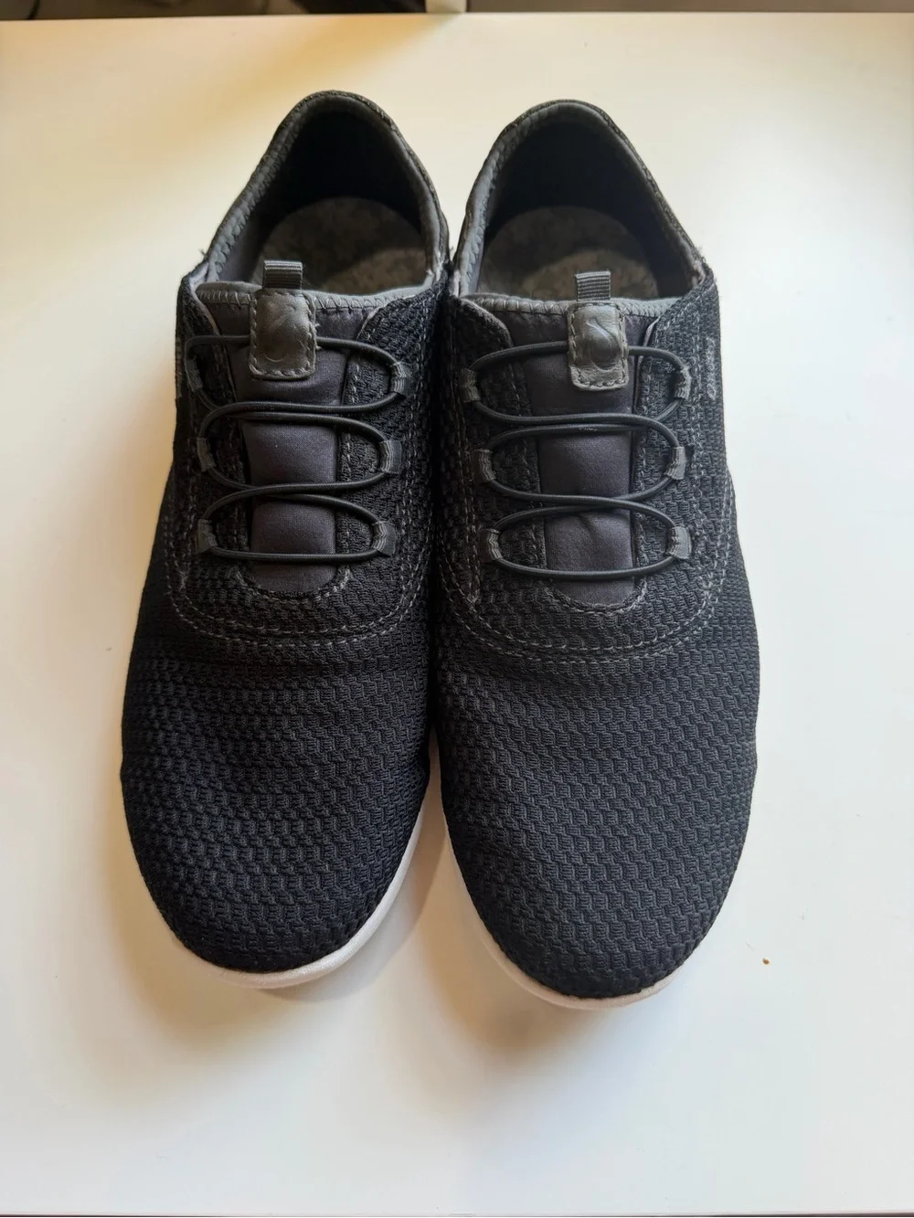 OluKai Alapa Li Men 10.5 Black Beach Water Sneakers Drop-In Heel Boat Shoes